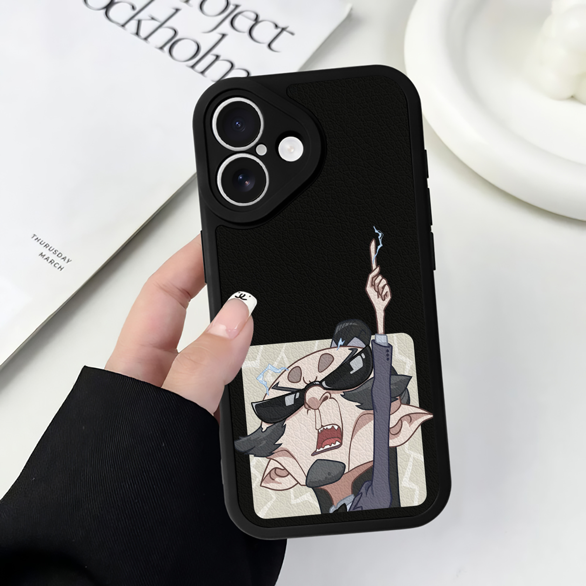 （画像用） Ne Zha 2 ナタ 魔童の大暴れ 【iPhone 16シリーズ対応】シリコンスマホケース（レザー調） 材質：シリコン